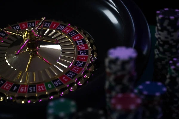 Live result announcement with winning numbers Draw result announcement with winning numbers highlighted